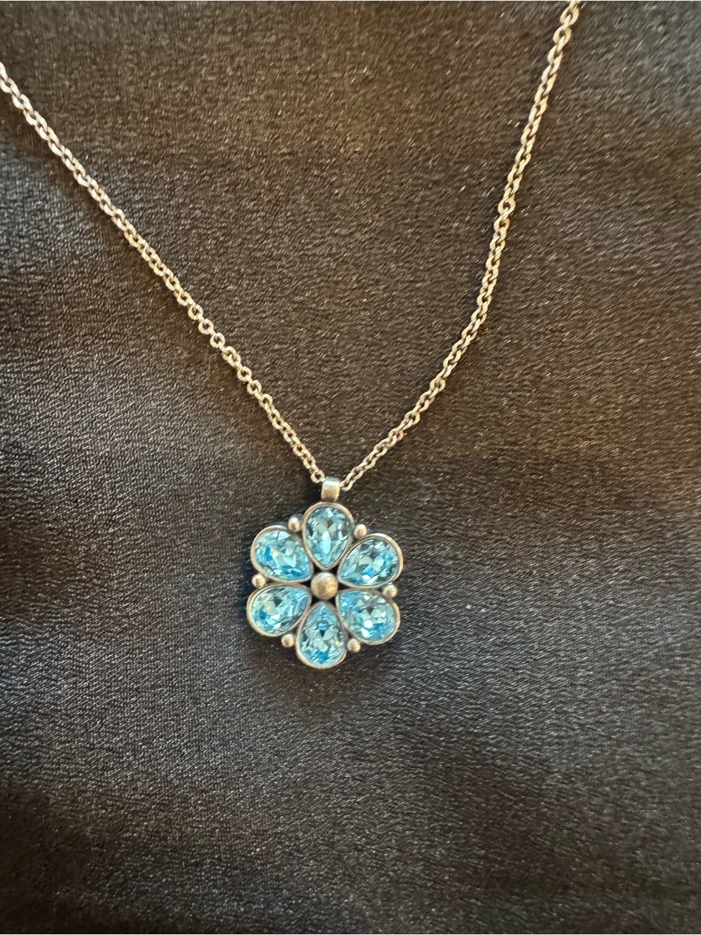 Touchdown Crystal by Swarovski, Belle Fleur Necklace, New in box
